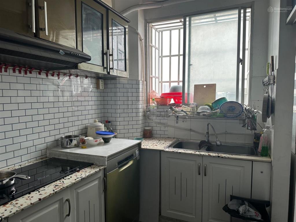 Bán căn hộ c/cư bông sao p5q8 tầng 4  59m2 2pn