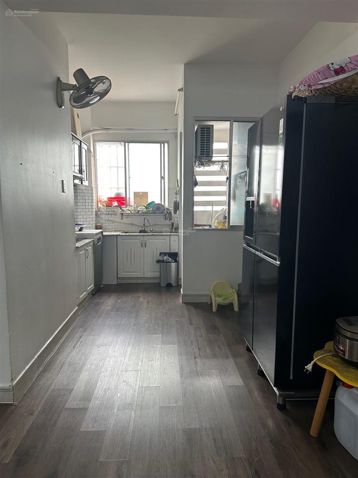 Bán căn hộ c/cư bông sao p5q8 tầng 4  59m2 2pn