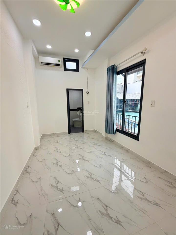 Bán nhà đẹp quận 8 cầu chữ y  2 tầng 42m² chỉ vài bước chân ra hưng phú nhỉnh 4 tỷ