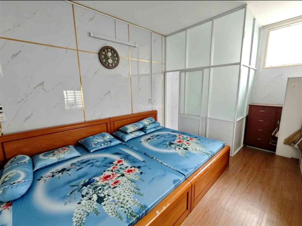 Bán nhà góc 2 mặt hẻm khu vip bông sao p5, q8  2 tầng 3m18m nở hậu 5,2m nhỉnh 4t
