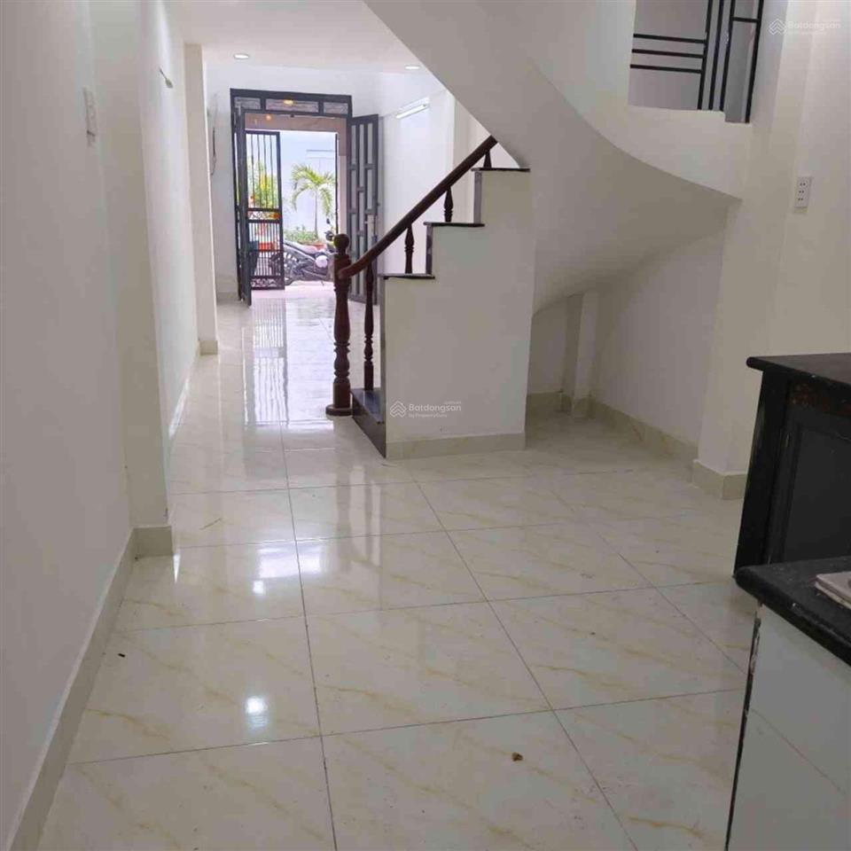 Quận 8 bán nhà mặt tiền đường số hồ thành biên p4,  2 tầng 33m² nhỉnh 4 tỷ