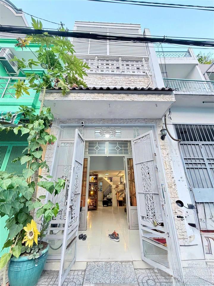 Bán nhà quận 8  3 tầng 43m² mặt tiền nội bộ hưng phú, p. chánh hưng nhỉnh 7 tỷ