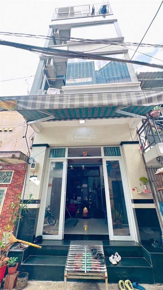 Bán nhà xe hơi đậu cửa khu vip bông sao p.5 q.8  4m7m  4 tầng btct nhỉnh 4,98 tỷ