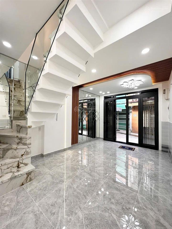 Bán nhà mới 2 tầng 28,5m2 âu dương lân p3q8 nhỉnh 3 tỷ