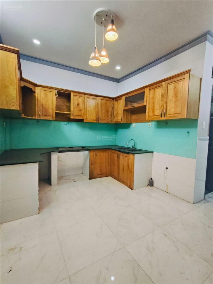 Nhà lô góc 2 tầng 55m2 hẻm 4m cách 90m ra dương bá trạc p2 q8 nhỉnh 5ty