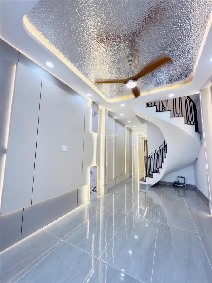 Bán nhà mới mặt tiền kinh doanh  quận 6  đường lò gốm  51m2  4 tầng, 7 tỷ 980