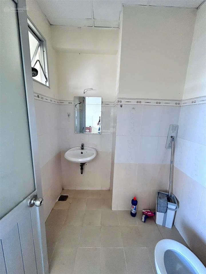 Bán căn hộ chung cư bông sao p5, q8  49m2 chỉ 2,58 tỷ thương lượng
