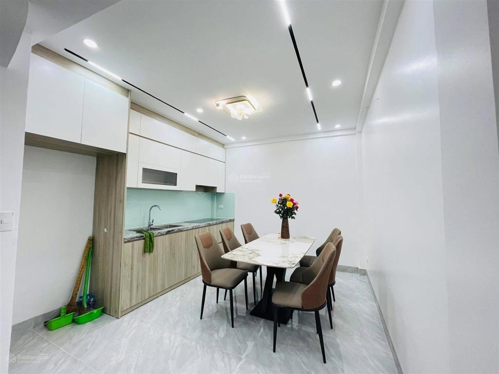 Quan nhân  ngã tư sở  thanh xuân  ngõ thông  nở hậu