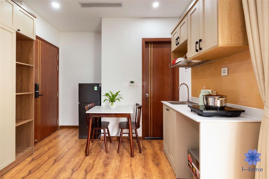 Căn hộ cao cấp, 30m2 ban công| nt cao cấp, yên thế, sân bay tân sơn nhất