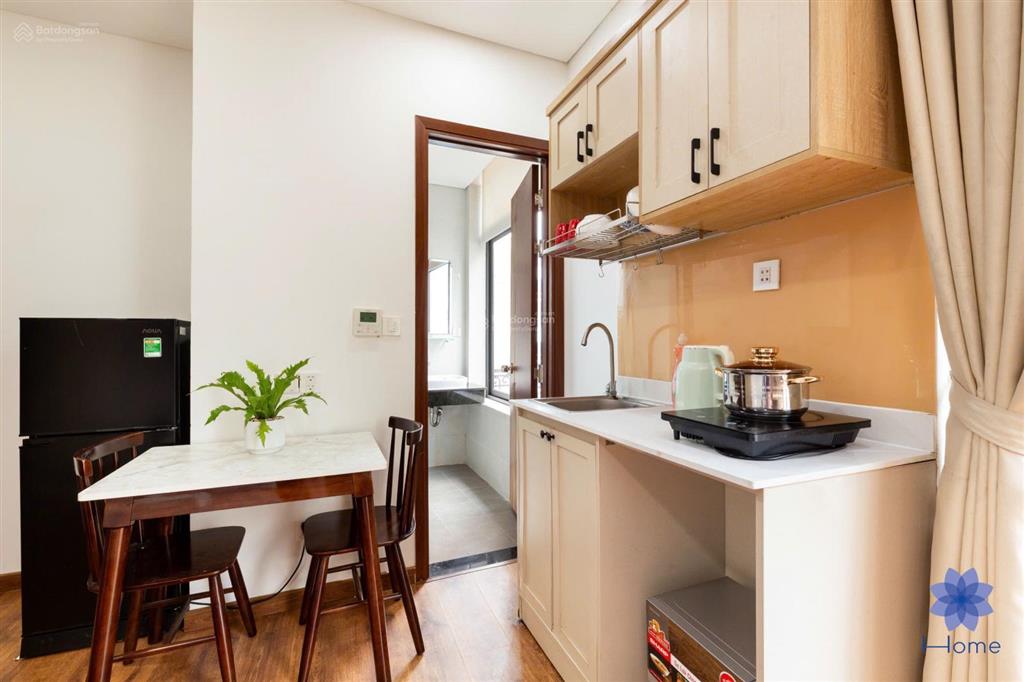 Căn hộ cao cấp, 30m2 ban công| nt cao cấp, yên thế, sân bay tân sơn nhất