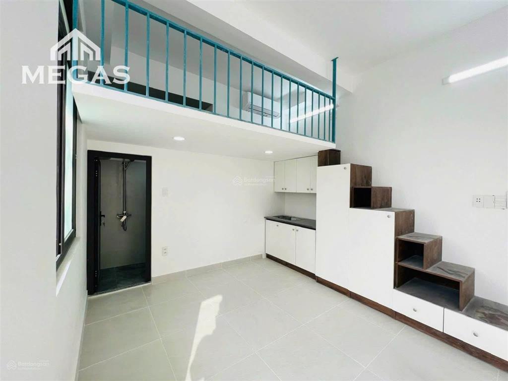 Cho thuê chdv gác lửng, cửa sổ/ban công, 30m2, đường trường chinh, thang máy