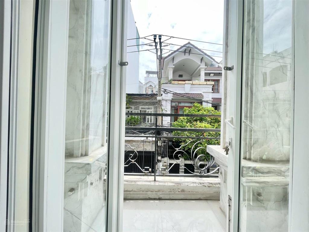 Căn hộ 2pn 40m2, phan huy ích, có ban công, full nội thất, chỉ 6,3tr