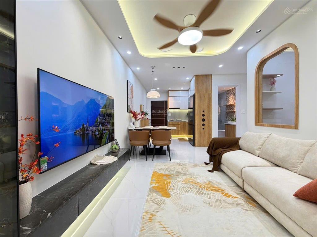 Bán gấp căn hộ chung cư melody, q. tân phú, 70m2, 2pn, 2wc, shr sẵn, đầy đủ nt