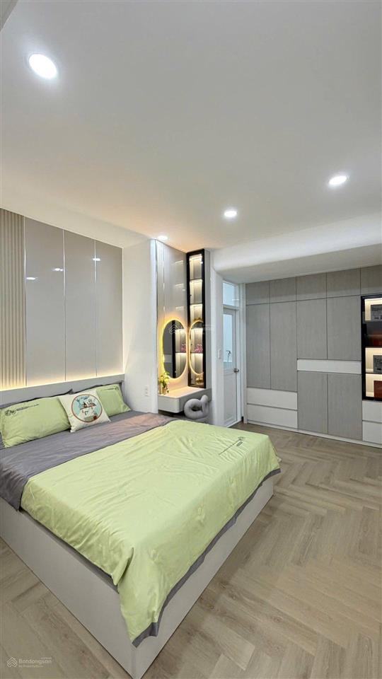 Cần bán nhanh ch central plaza, 91 phạm văn hai buông sổ, căn dt 64m2,2pn, 2wc, tặng nt