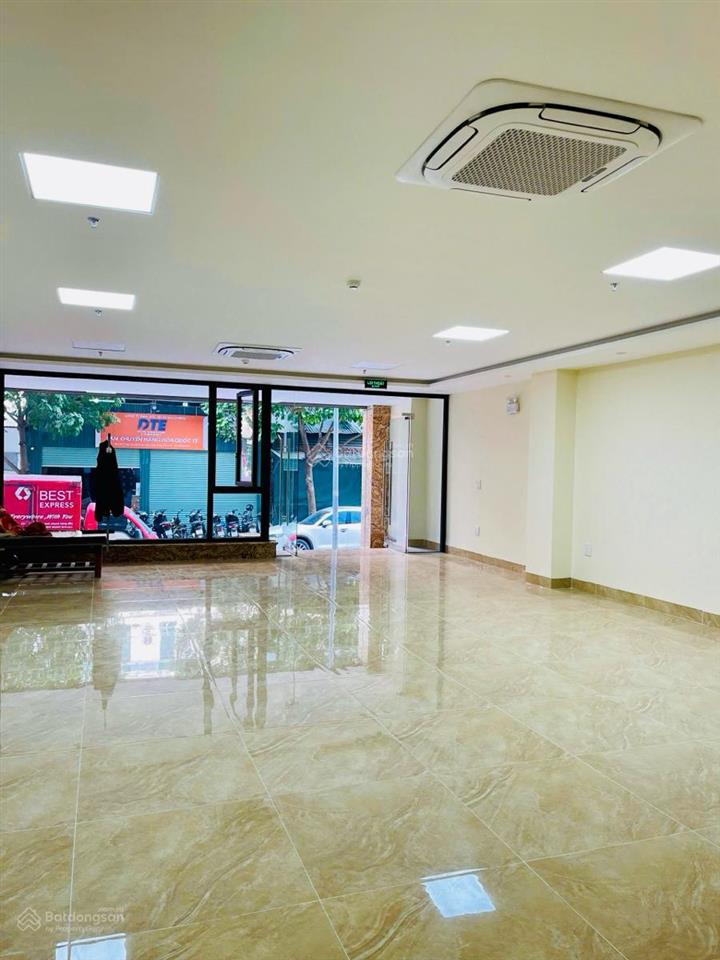 Vị trí kim cương  đẹp, 100m2, 5 tầng, đại học tnmt, vỉa hè rộng, ở & văn phòng, 31.5 tỷ