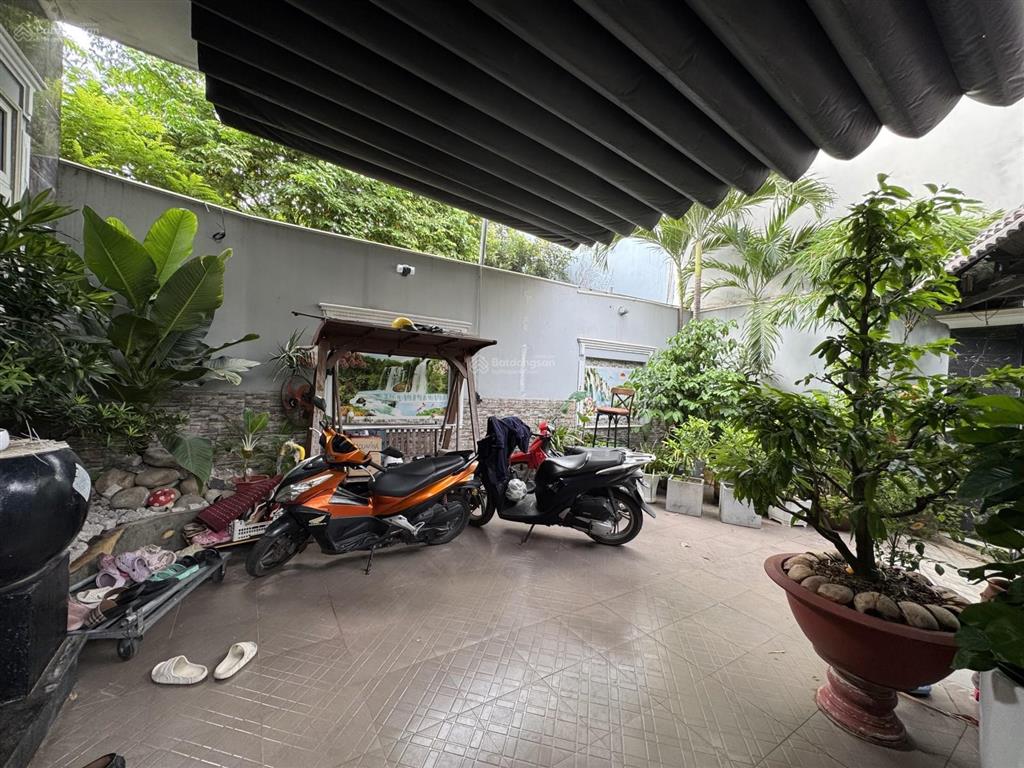 Ngộp bank, bán nhà 4 tầng 169m2 đặng văn bi, phường thủ đức, hồ chí minh, 79 triệu/m2, sổ hoàn công