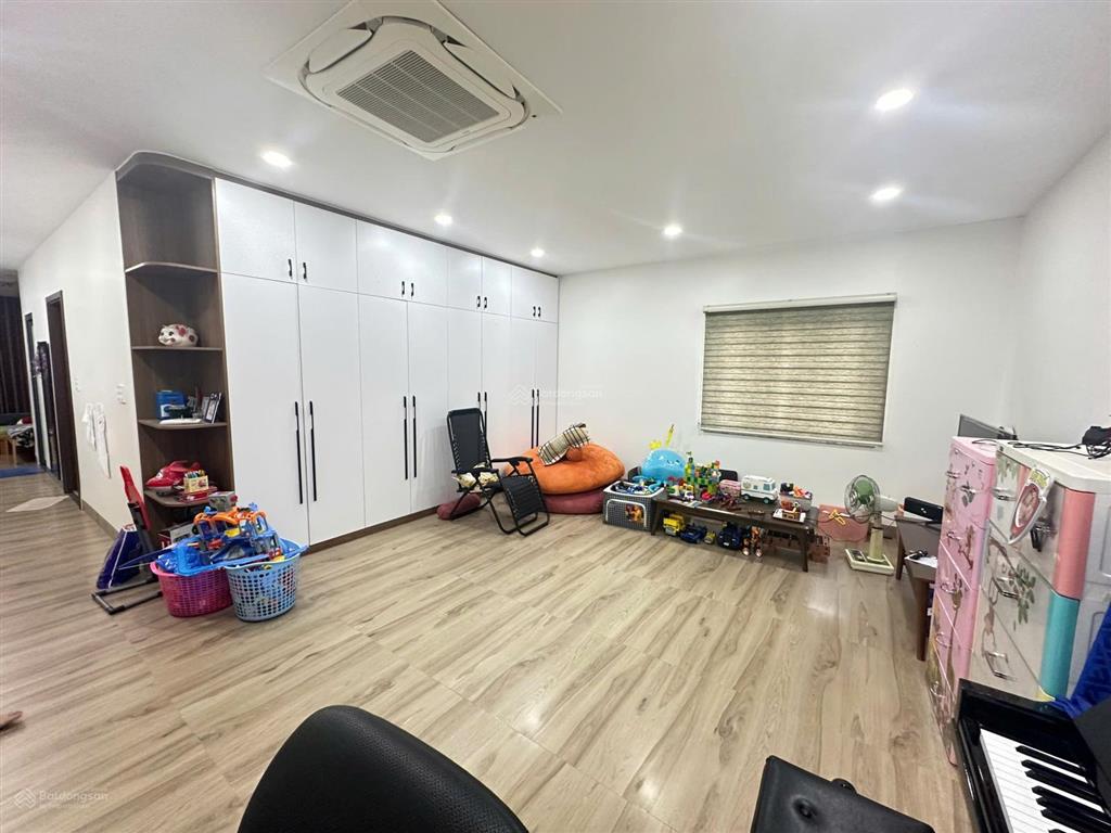 Ngộp bank nhà mặt tiền kinh doanh 5 tầng 110m2 sát phạm văn đồng, linh tây,tđ dtsd 334m2, hoàn công