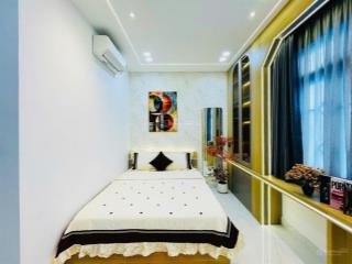 Bán nhà ngay ngã 4 an dương vương  trần bình trọng quận 5, dt 4x17m, nh 5.5m, giá 12.8 tỷ