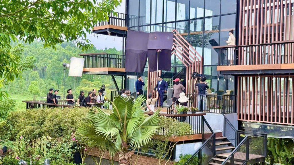 Gấp bán đất view hồ làng omm phường 2, bảo lộc