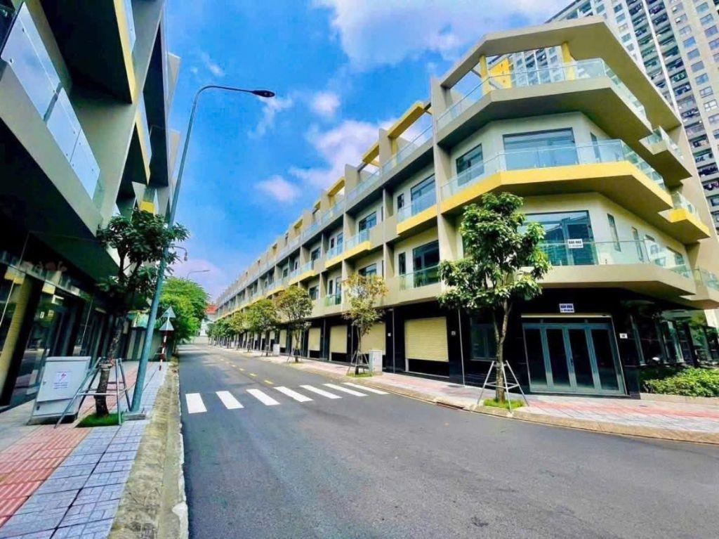 ✨ Nhà phố mặt tiền tố hữu 36m đất an cư đầu tư ✨