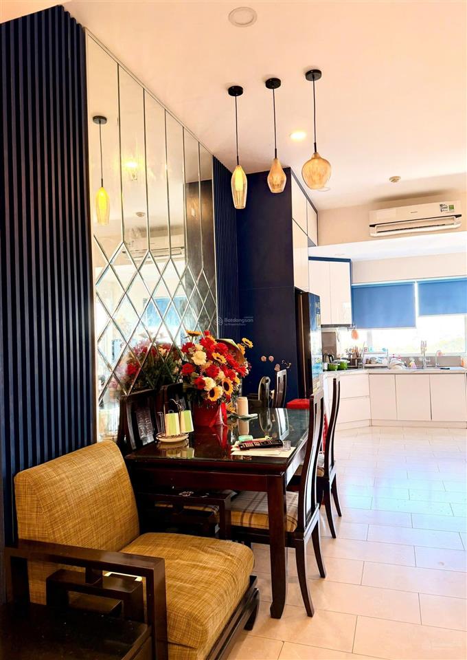 Cần bán căn hộ chung cư thế hệ mới 84,83m2 2pn 2wc nội thất cơ bản, ngay lõi trung tâm q1, cạnh tod