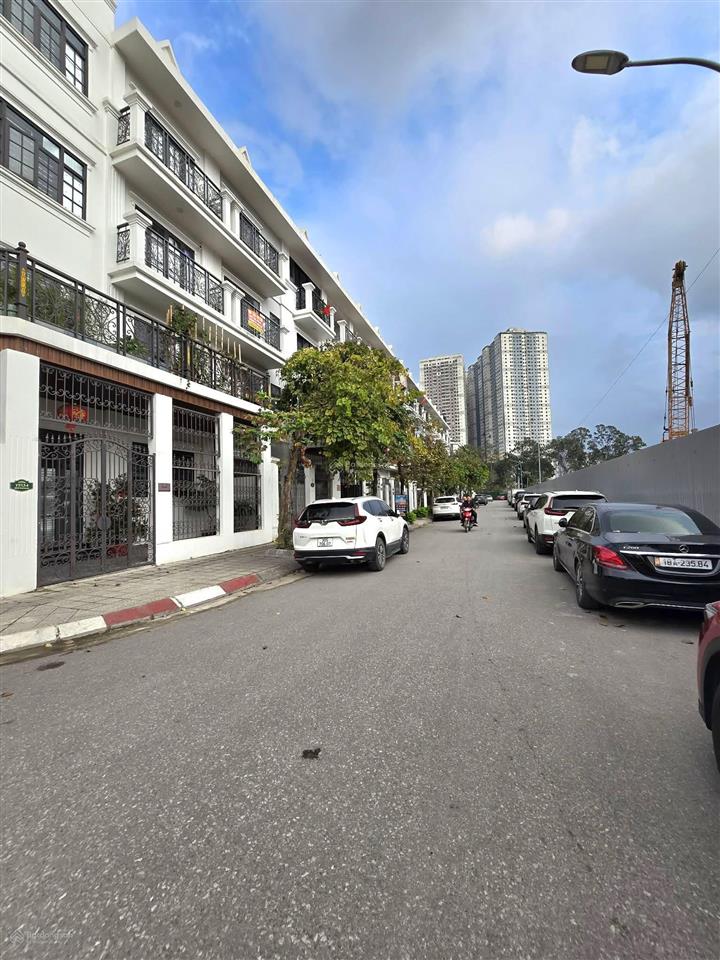 Phân lô đại kim  75m²  văn phòng, spa, lớp học đều đẹp