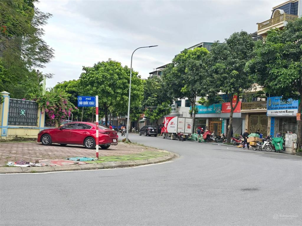 Liền kề dịch vụ tây nam linh đàm  60m  thang máy xịn  ô tô tránh  21 tỷ