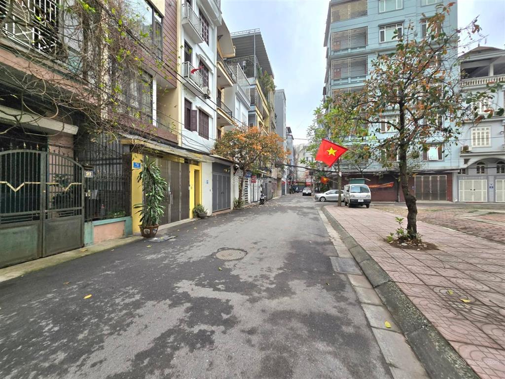 Bán đất phân lô nguyễn xiển  110m  mt 7.2m  2 mặt ngõ ô tô  quỹ đất vàng xây tòa văn phòng