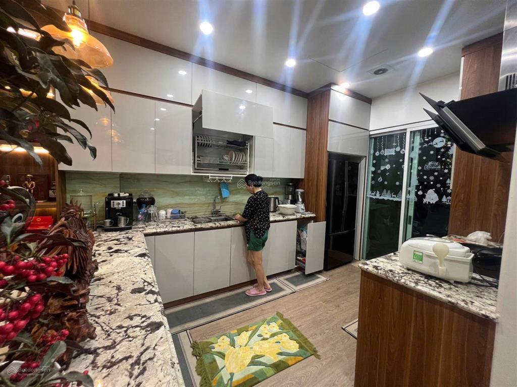 Phân lô vip hoàng văn thái ô tô tránh vỉa hè 85m mt5m 2 thoáng chỉ 30,5 tỷ