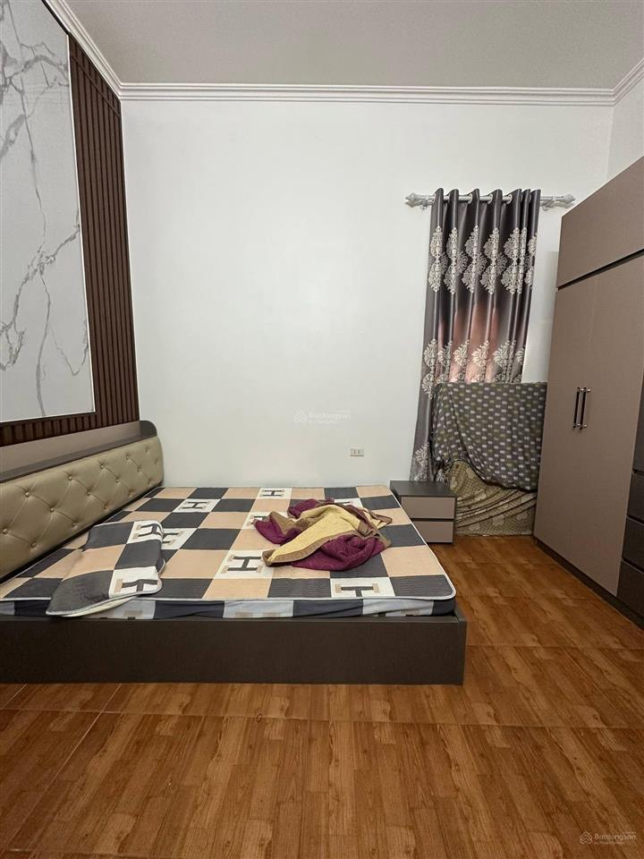 Liền kề kđt định công  75m  ô tô tránh  vỉa hè 2 bên  25 tỷ