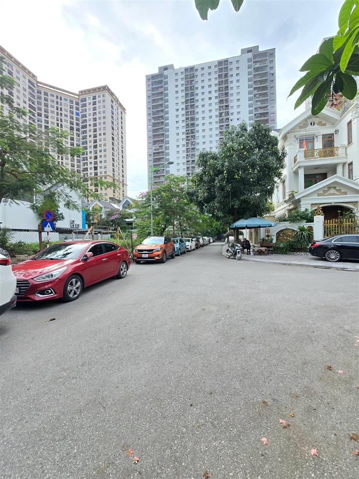 Biệt thự c37 bắc hà bca  view vườn hoa  155m  mt 9m  3 ô tô tránh  55.2 tỷ