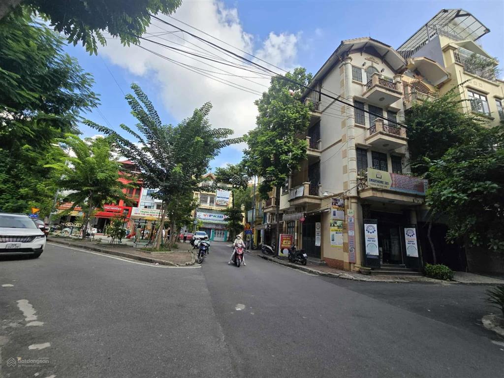 Liền kề 85m2 lô góc bắc linh đàm, view khu vui chơi mt 6.6m, giá 28.3 tỷ