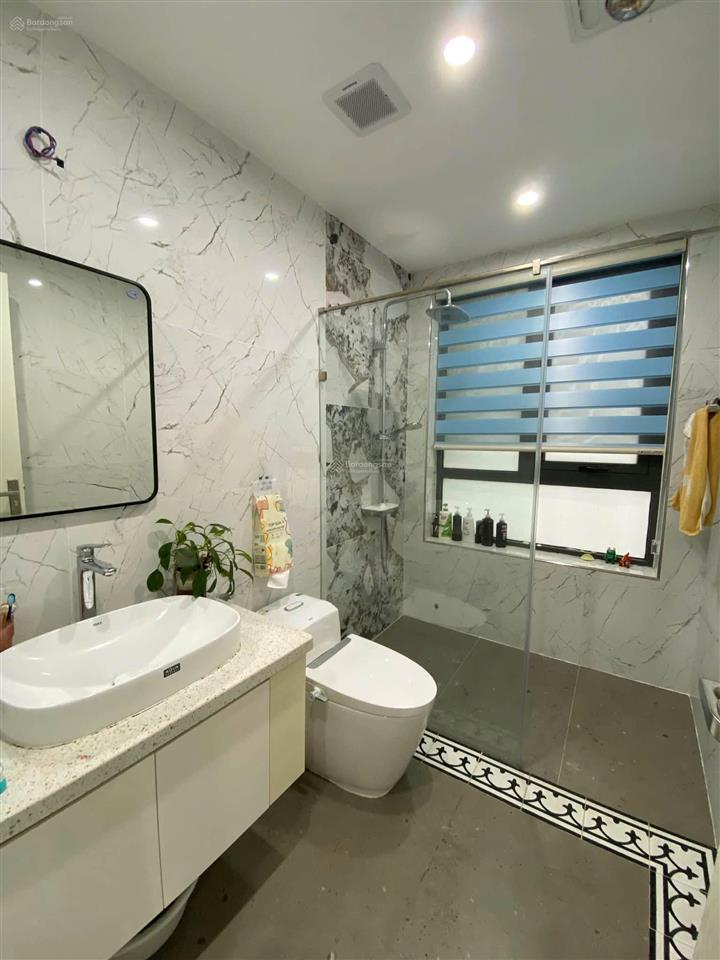 **biệt thự dương nội 200m  mt 10m  đường 10m  3 mặt thoáng  sân vườn  27.5 tỷ**