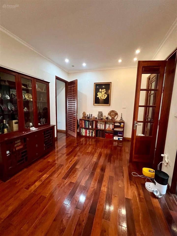 Liền kề tây nam linh đàm  60m  mt 5m  5 tầng  đường 8m  view công viên & sông  22.5 tỷ