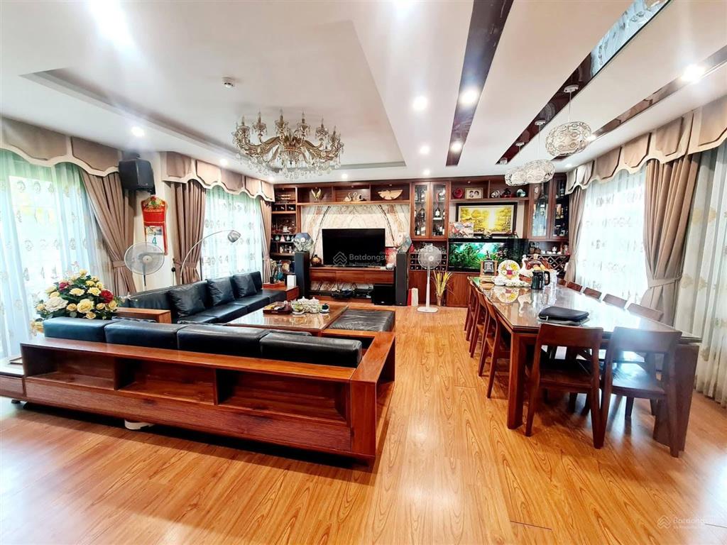 Biệt thự tây nam linh đàm 220m  mt 10,5m  5 tầng thang máy  view công viên  55.5 tỷ
