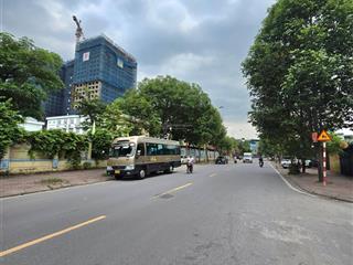 Đất phân lô tây nam linh đàm 60m mt 5m ô tô tránh vỉa hè sổ đỏ lâu dài 17.9 tỷ