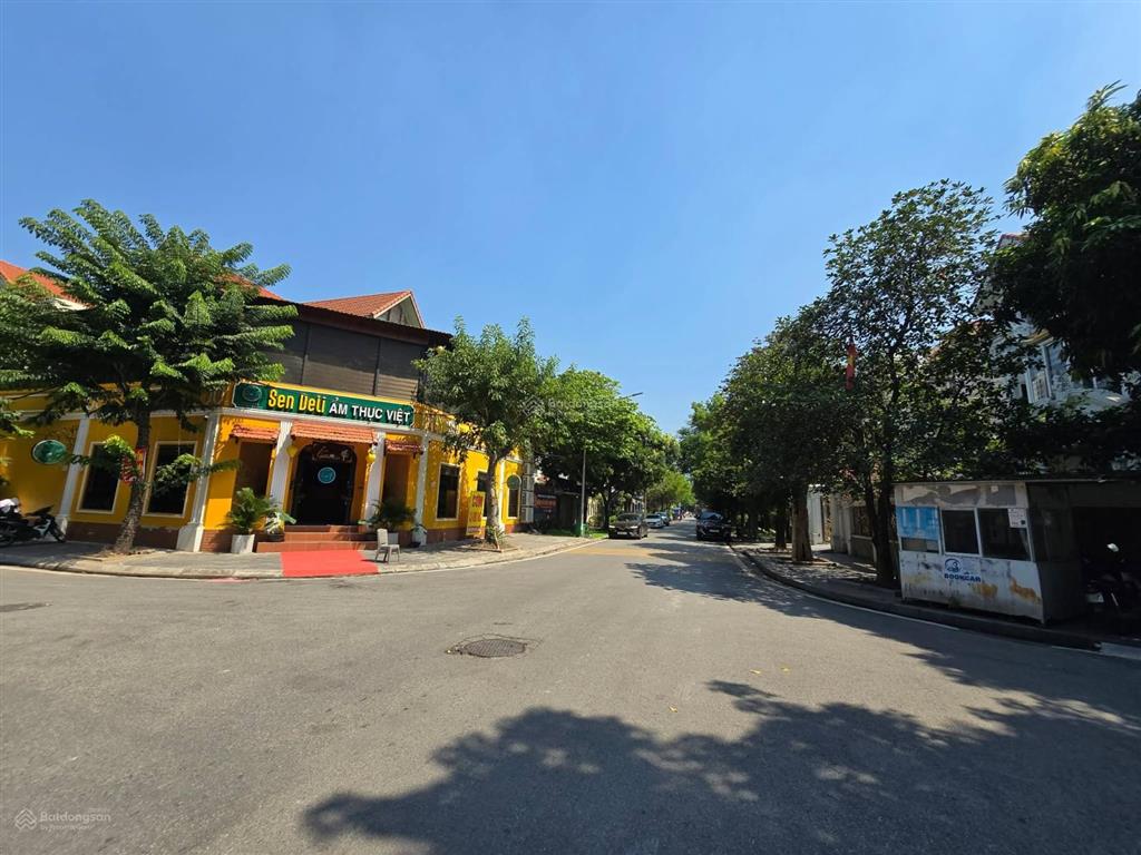 Bán biệt thự linh đàm 180m, mặt tiền 10m, 4 tầng, giá 45 tỷ