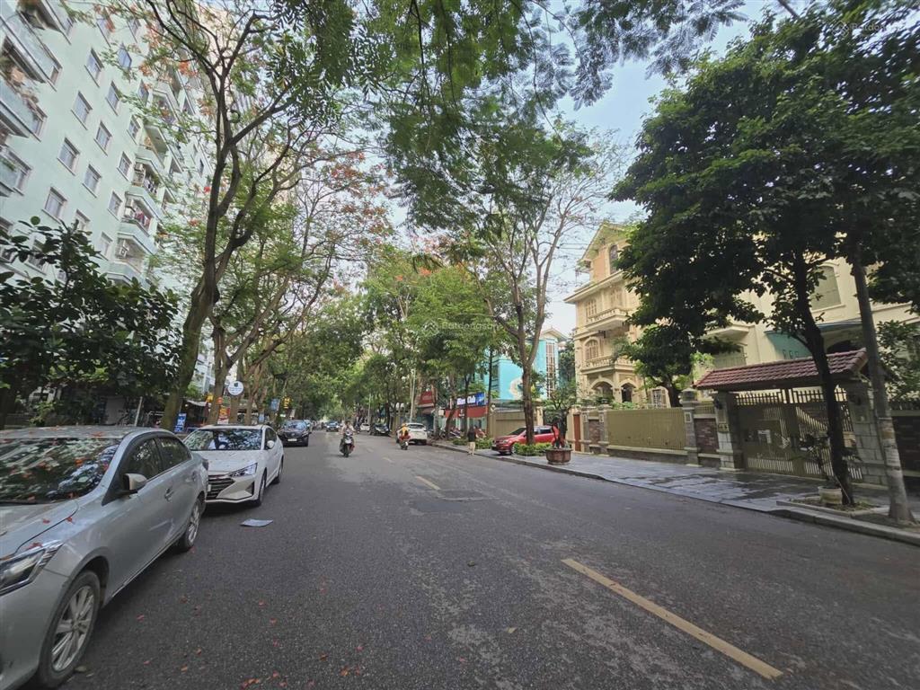 # biệt thự bán đảo linh đàm 280m  khu cư dân tinh hoa  sát hồ  86 tỷ