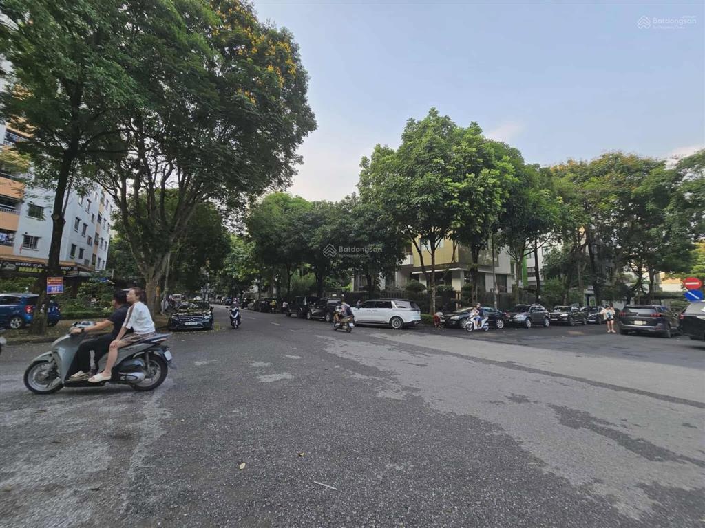 # biệt thự bán đảo linh đàm 280m  khu cư dân tinh hoa  sát hồ  86 tỷ