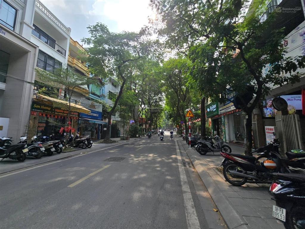 Liền kề lô góc kđt định công  90m  3 mặt thoáng  vỉa hè rộng  35,6 tỷ