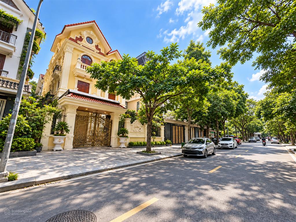 Biệt thự kđt định công  150m  mặt tiền 10m  gara ô tô  48.8 tỷ