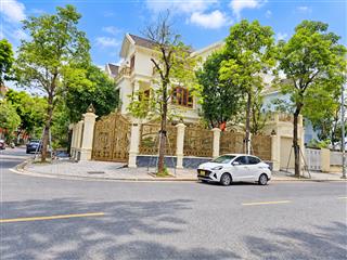 Bán biệt thự lô góc linh đàm 236m mt 28m 5 tầng thang máy 62.5 tỷ