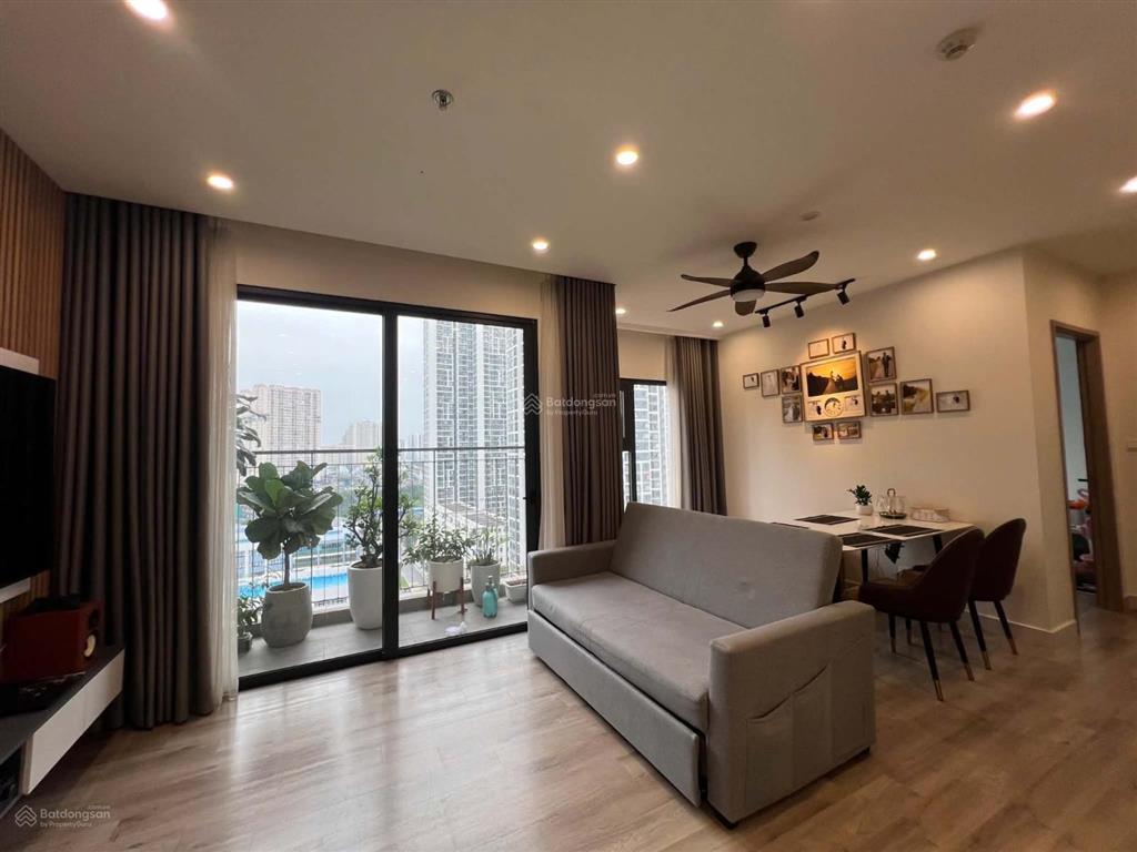 Chính chủ cần bán căn 2pn+ 64m² tòa s301 tầng 1605a vinhomes smart city. giá 5 tỷ bao phí