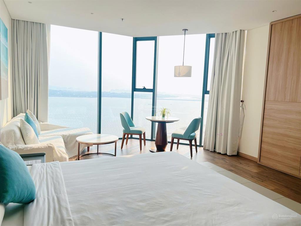 Bán gấp căn góc view biển alacarte 2,9 tỉ