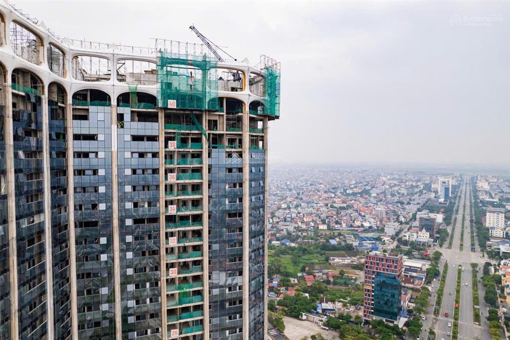 Bán gấp căn 2pn 2wc hiếm tầng thô giá 4 tỷ trung tâm tp.hải phòng