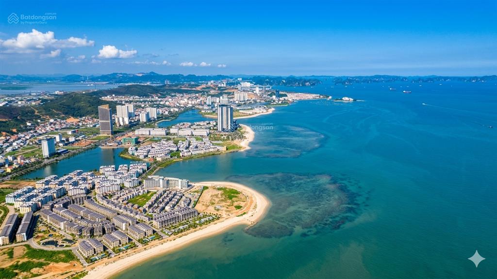 Trí đại bán gấp căn góc harbor bay  trục đường đôi  sát nhạc nước  giá chỉ 12.x tỷ.0973 670 ***