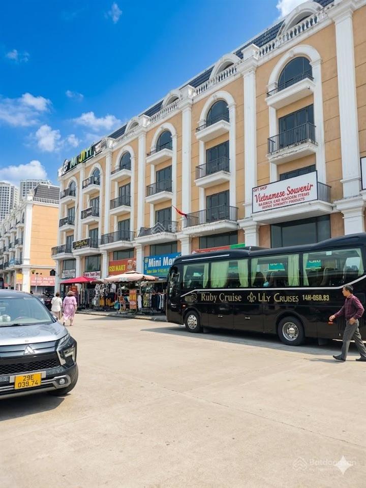 Trí đại [tổng kho chuyển nhượng] quỹ căn liền kề tuần châu, mặt cảng giá 5,x tỷ đủ mọi vị trí