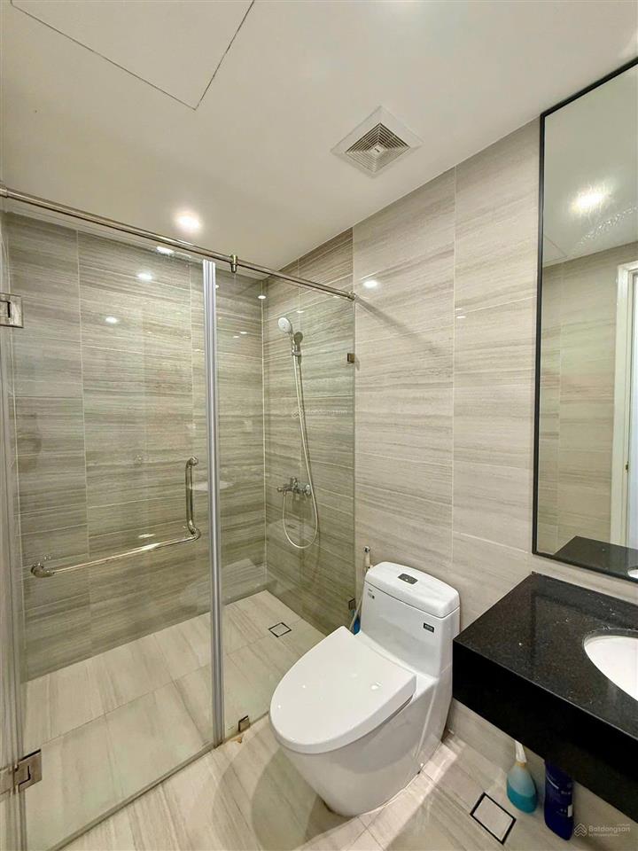 Bán căn hộ cc tại chung cư vĩnh hội, 70 m2, 2pn/2wc, view đẹp, full nội thất  shr