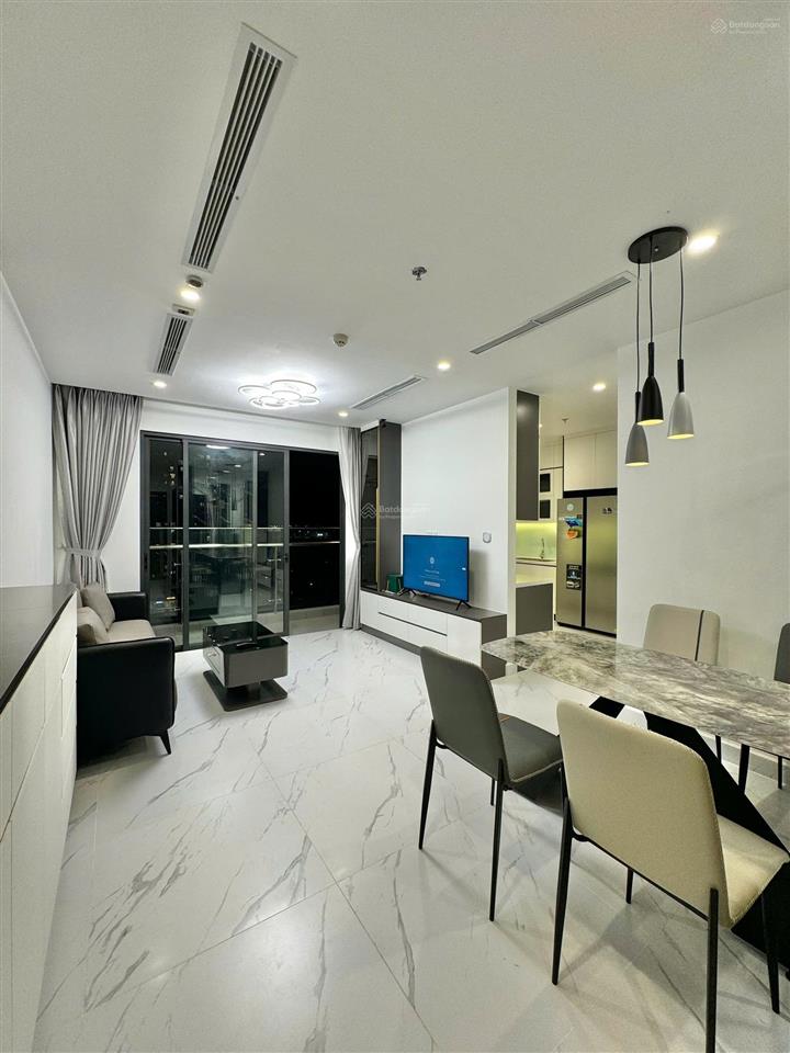 Bán cc khánh hội 1, 82m2, 2pn, 2wc, tại bến vân đồn, p1, q4, hcm