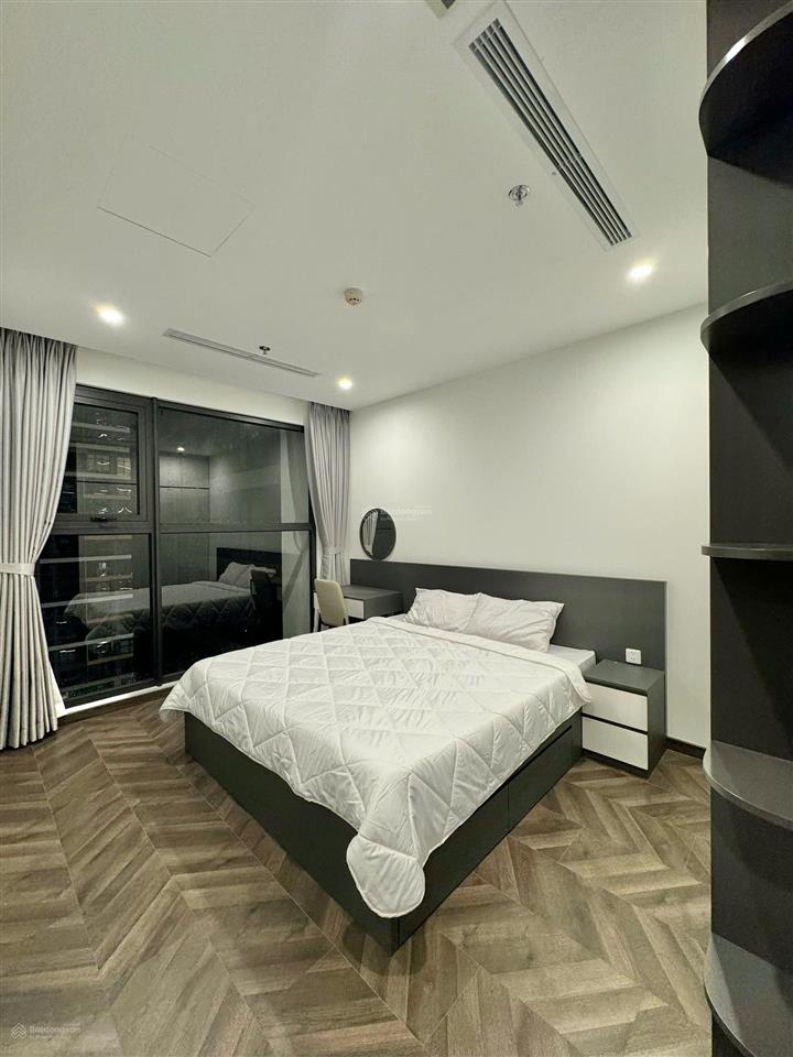 Bán cc khánh hội 1, 82m2, 2pn, 2wc, tại bến vân đồn, p1, q4, hcm